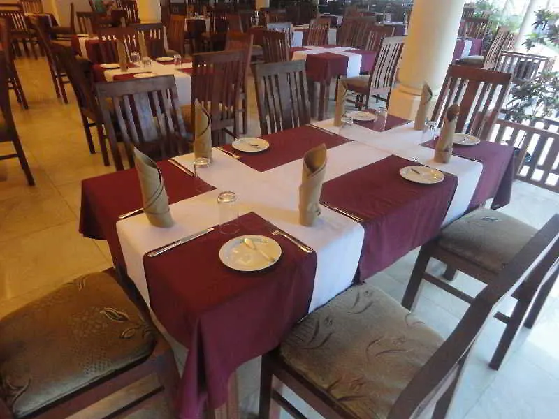 Rani Beach Resorts Negombo
